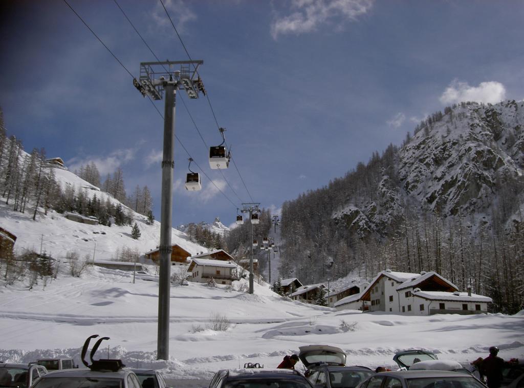 Residence Felik Gressoney-la-Trinité Exterior foto